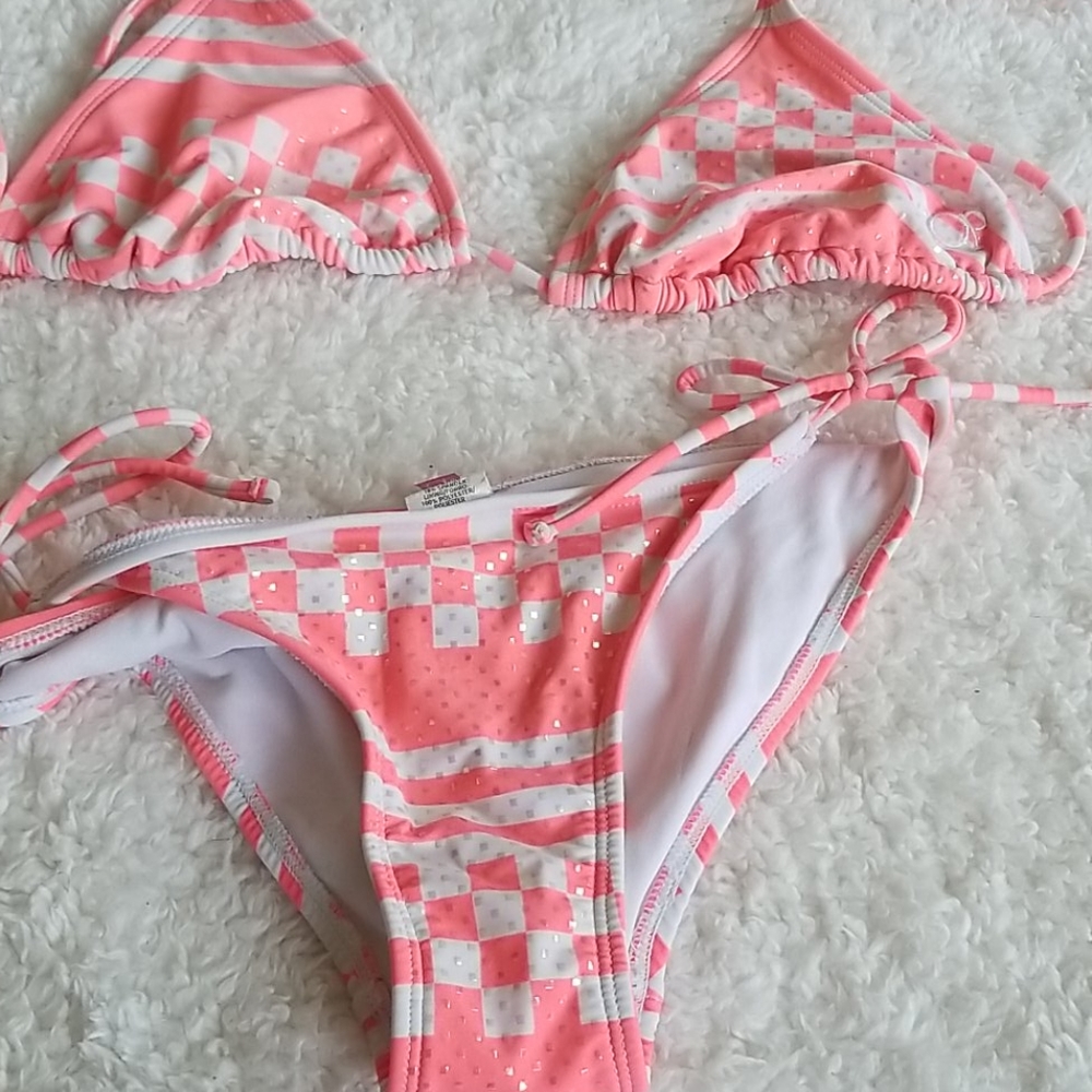 OP triangle bikini - Picture 2 of 4